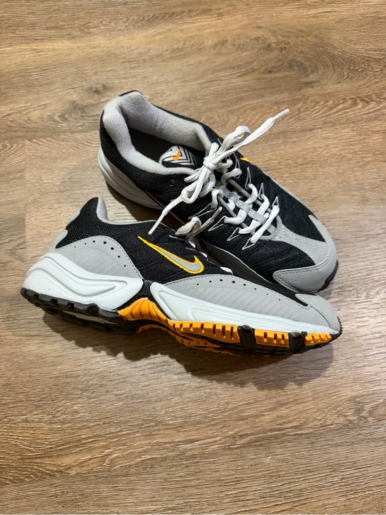 Nike Other - Vintage Nike Y2K Running Sneakers Black Gray Orange Unisex Sz Men 7.5/Women 9
